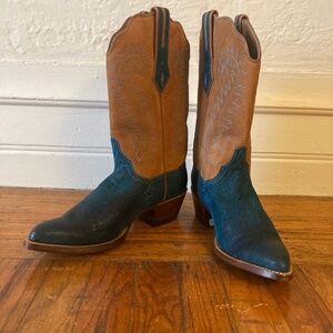 J.B. Hill Women’s leather handmade Cowboy boots!